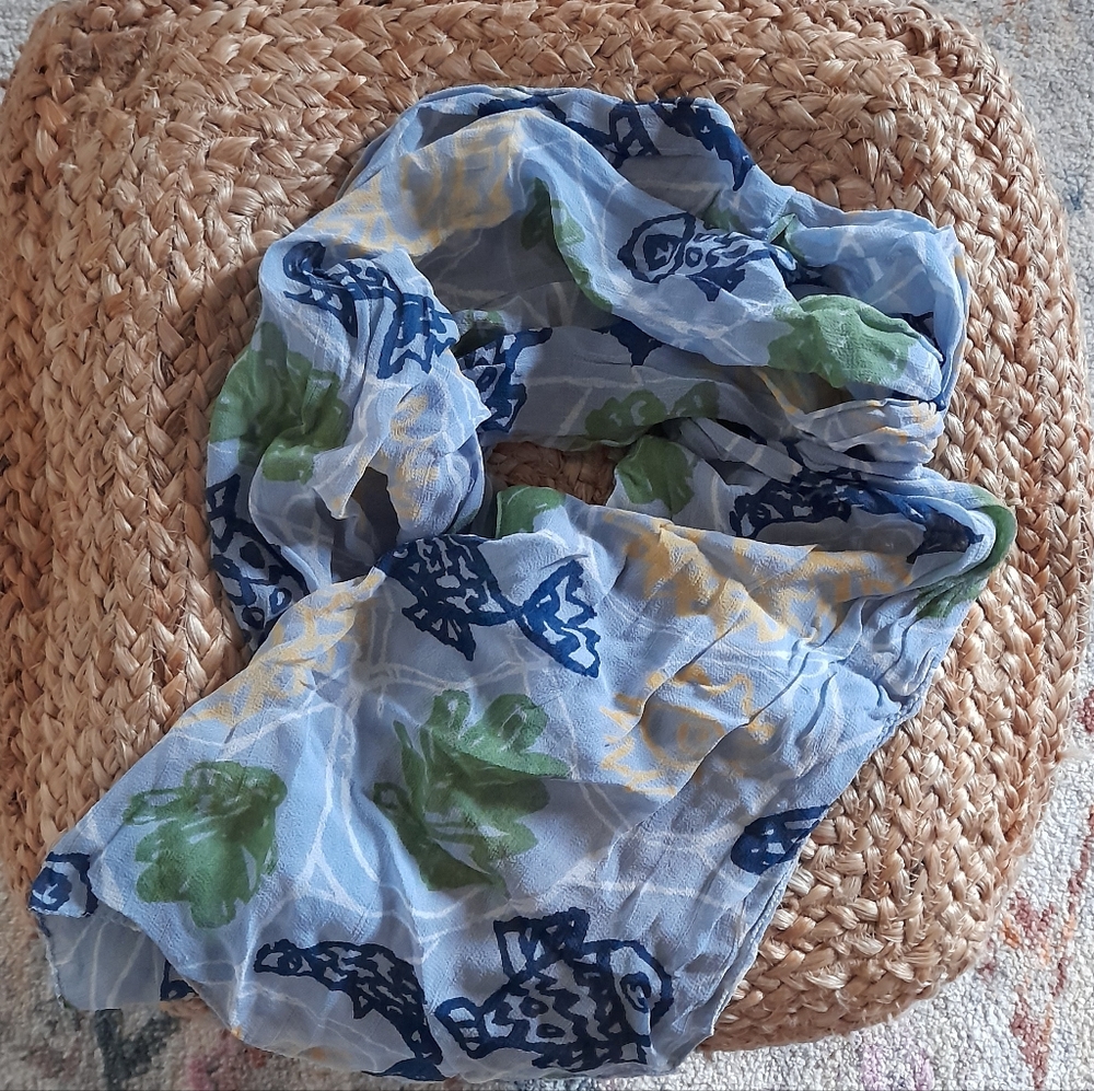 PUTUMAYO 100% RAYON TROPICAL FISH RESORT SCARF
